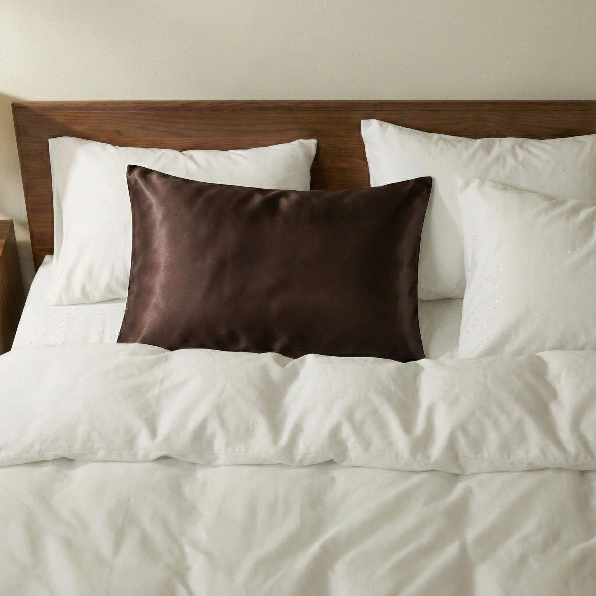 Silkinis pagalves uzvalkalas rudos spalvos - Milvi